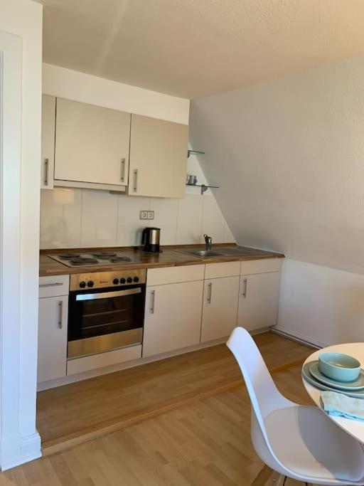 Modernes, Familienfreundliches Apartment In Luebeck Екстериор снимка