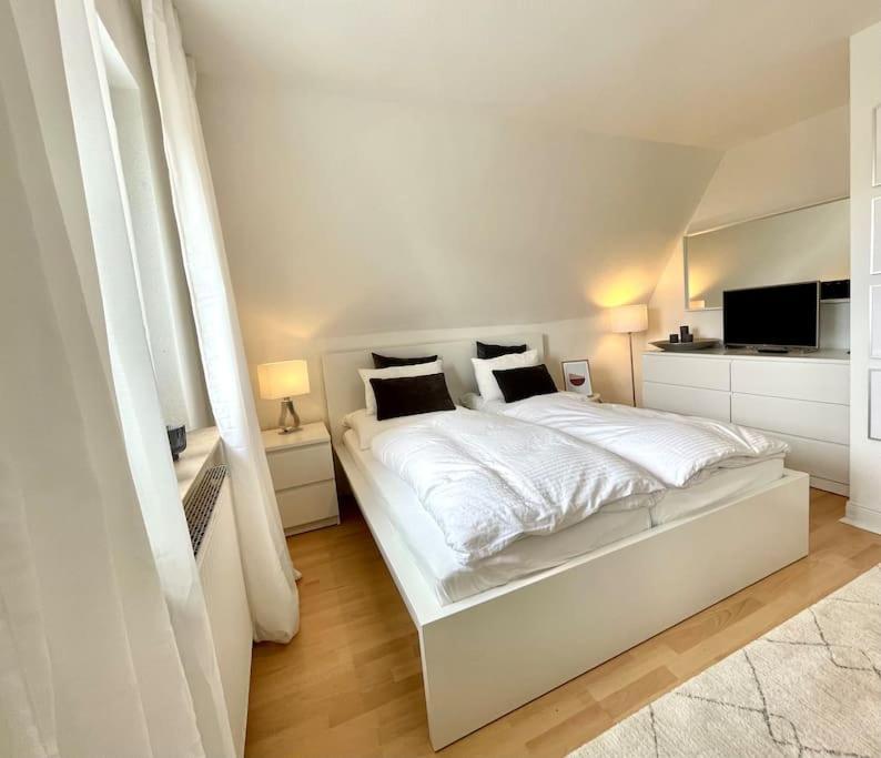 Modernes, Familienfreundliches Apartment In Luebeck Екстериор снимка
